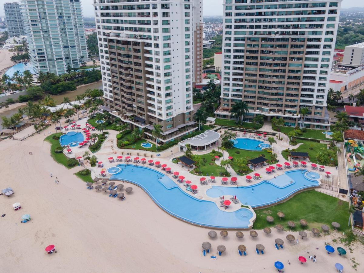פוארטו ואלארטה Ocean Front Condo Sleeps 4 Adults-Grand Venetian T3000-1606 מראה חיצוני תמונה