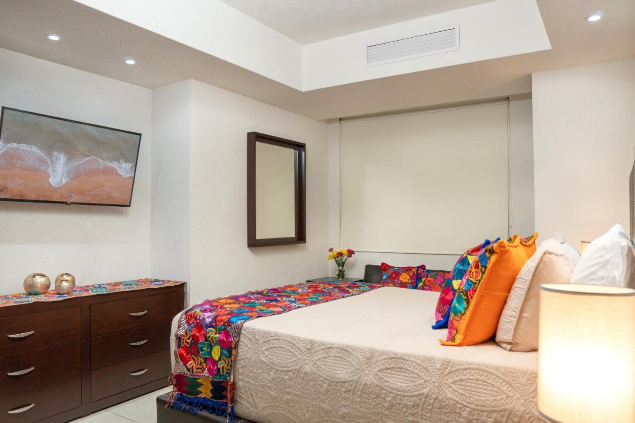 פוארטו ואלארטה Ocean Front Condo Sleeps 4 Adults-Grand Venetian T3000-1606 מראה חיצוני תמונה